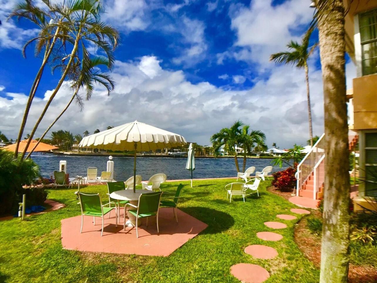 Studio Intracoastal Views! 5 Min Walk To The Beach Villa ปอมปาโนบีช ภายนอก รูปภาพ