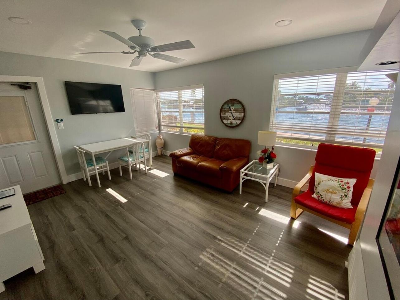 Studio Intracoastal Views! 5 Min Walk To The Beach Villa ปอมปาโนบีช ภายนอก รูปภาพ